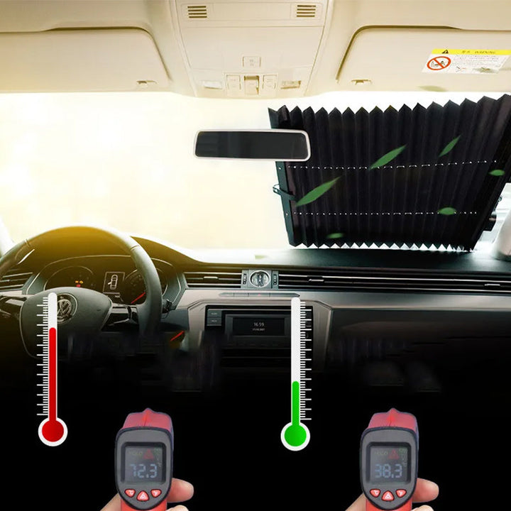 "Infällbart bilsolskydd med reflekterande aluminiumfilm, förstärkt med sugkoppar för enkel montering och förvaring."