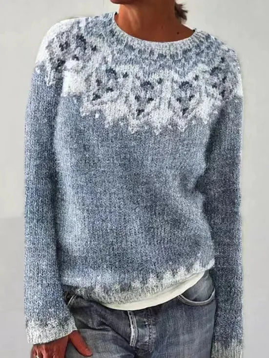 "Ingrid stickad tröja dam, ullblandning, skandinavisk design, vintagecharm, mjuk textur, mångsidig och stilfull."