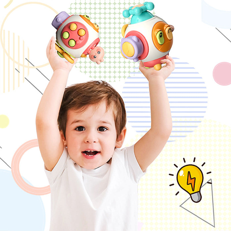 "Interaktiv Montessori-babyleksak för småbarn, färgglad lekbox i hållbar ABS-plast, främjar lärande och kreativitet."
