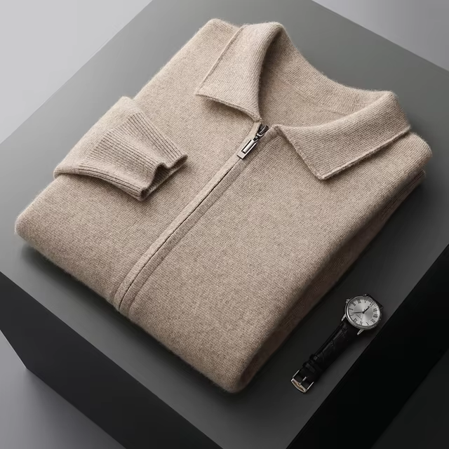 "Kashmirväst för män, elegant och mångsidig, med dragkedja och minimalistisk design, i beige kashmir"