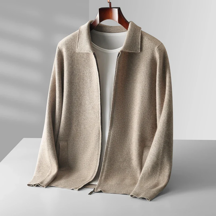 "Kashmirväst för män, elegant och mångsidig, med dragkedja och minimalistisk design, i beige kashmir"
