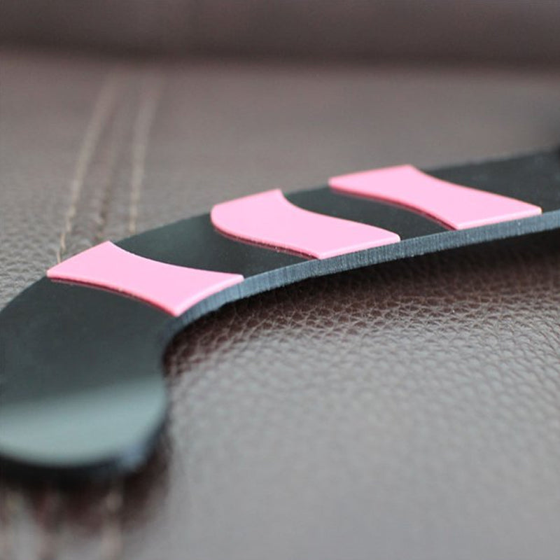 "Katt väggklocka med färgglad viftande svans, charmig design, rolig accessoar för kattälskare."