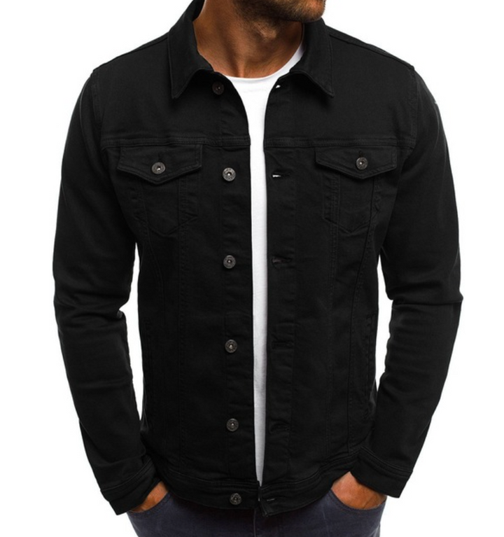 "Klassisk herrdenimjacka i stilren blå färg med knappdesign, erbjuder både elegans och funktionalitet."