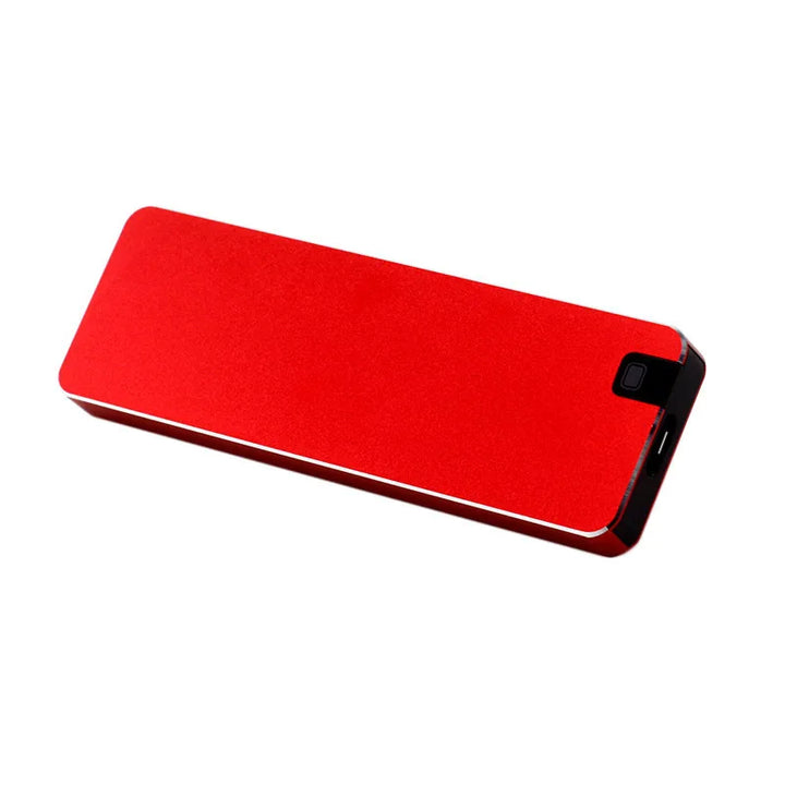 "Kompakt bärbar SSD hårddisk, snabb USB 3.2, tillgänglig i blått, grått, rött, minimalistisk design, kapacitet 1TB till 8TB."