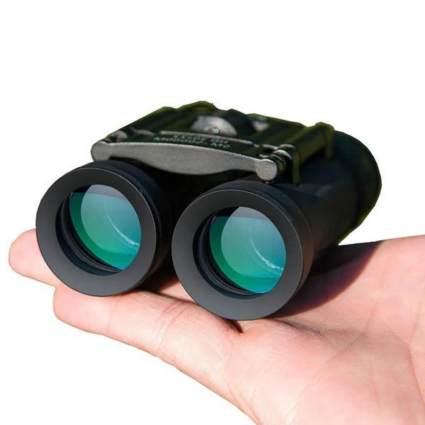 "Kompakt militär HD-kikare 40x22 i svart, idealisk för natur och sport, med 1600 m räckvidd och hög detaljrikedom"