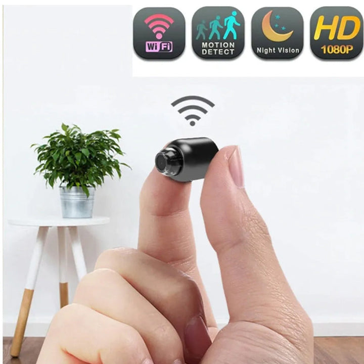 "Kompakt mini HD WiFi kamera med 1080p upplösning, trådlös och diskret design för nattvision och övervakning i hemmet."