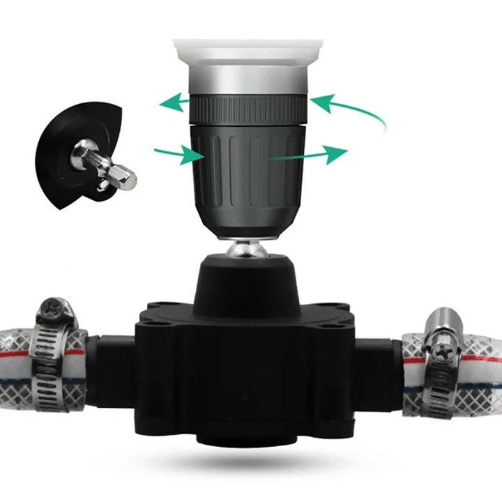 "Kompakt svart självsugande borrpump för effektiv vätskeöverföring i DIY-projekt med kompakta mått och hög prestanda."