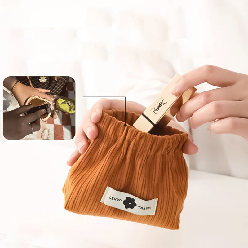 "Kvinnors corduroy hårsnodd organisatör, mjuk material, multifunktionell design, stilren blå nyans, kompakt storlek."
