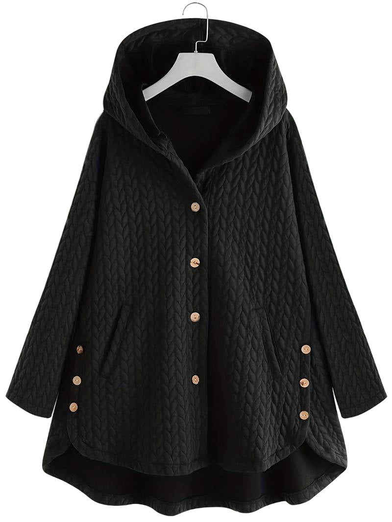 Kvinnors vinterjacka i mörkblått, varm och stilren med pälsfodrad luva, framifrån. En bekväm vinterjacka för mode.