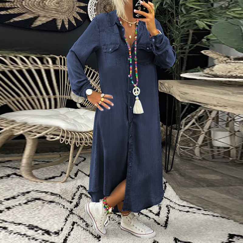Långärmad denimklänning för kvinnor med klassisk design och feminin silhuett, perfekt för både formella och vardagliga tillfä
