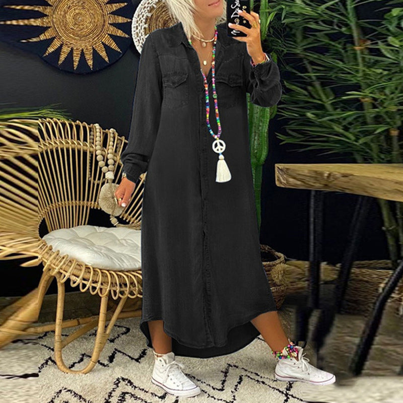 Långärmad denimklänning för kvinnor med klassisk design och feminin silhuett, perfekt för både formella och vardagliga tillfä