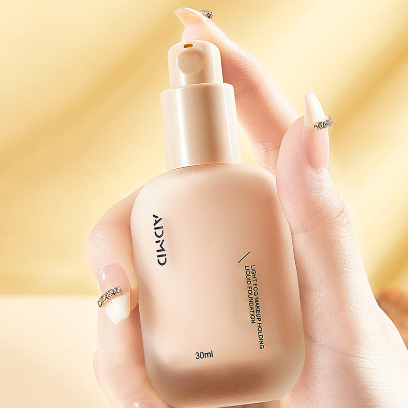 "Lätt matt foundation; flytande, fuktgivande, kollagen-berikad, för naturlig look och strålande hudton."