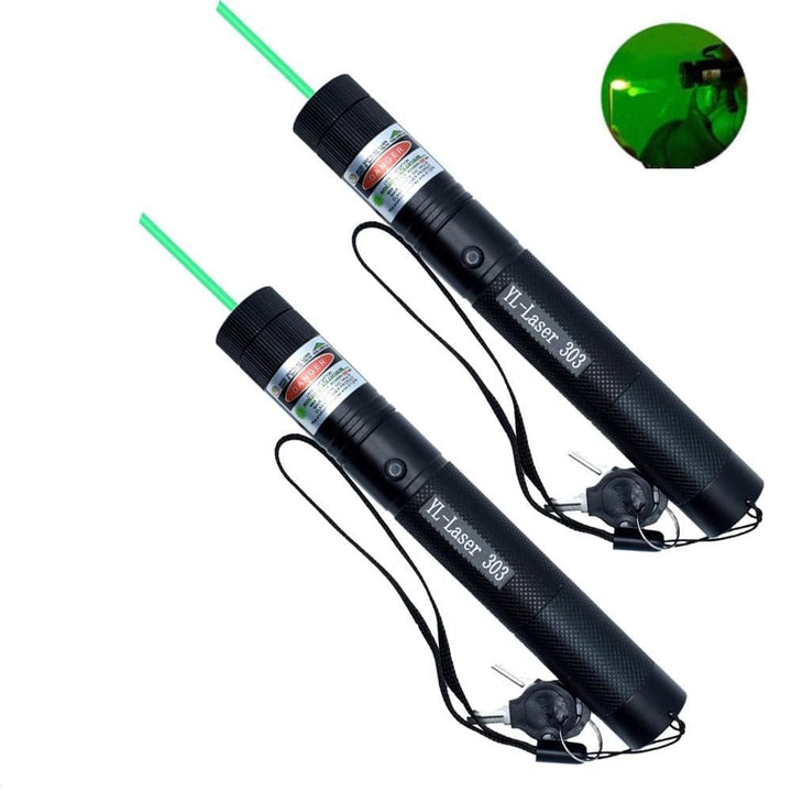 "Ljusgrön kraftfull Laserpekare 303 med robust design och lång räckvidd för presentationer och stjärnskådning."