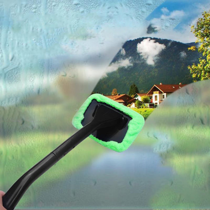 "Mikrofiber fönsterrengörare med plasthandtag, idealisk för bil- och hemmavindor, når svåråtkomliga hörn utan ansträngning."