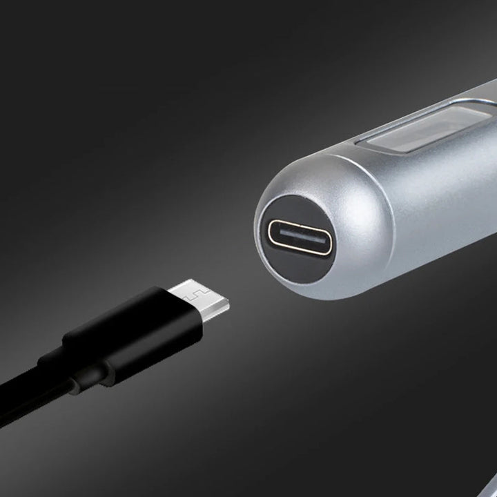 "Mini Skruvmejselsats med elektriska och manuella mejslar i metall, magnetiskt fodral och LED-belysning, perfekt för precisio