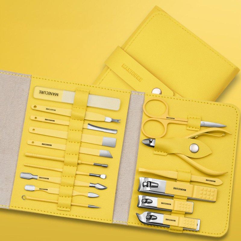 "Multifunktionell bärbar nagelklippare set i rostfritt stål, i gul, rosa, grön och blå, med elegant PU-läderfodral."