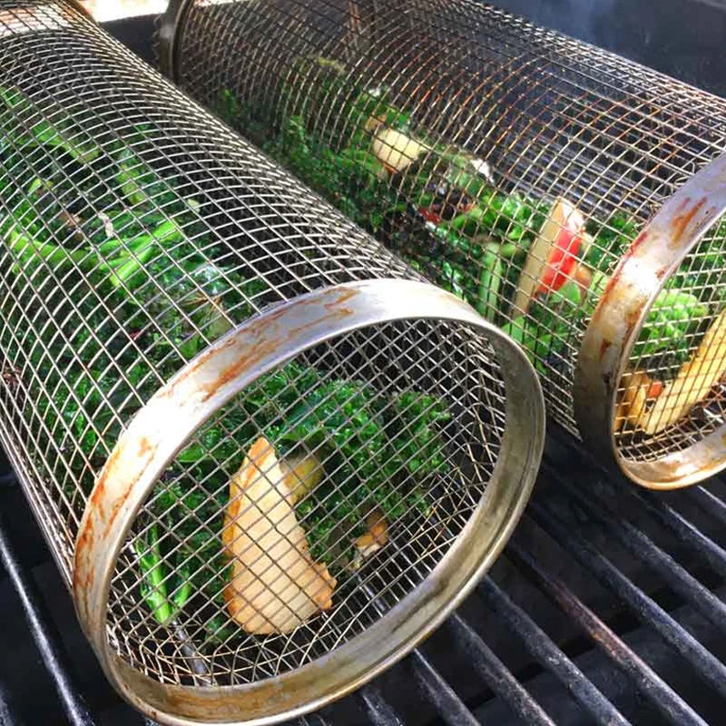 "Multifunktionell BBQ grillkorg i rostfritt stål, robust och slitstark, idealisk för grönsaker och kötträtter på grillen."