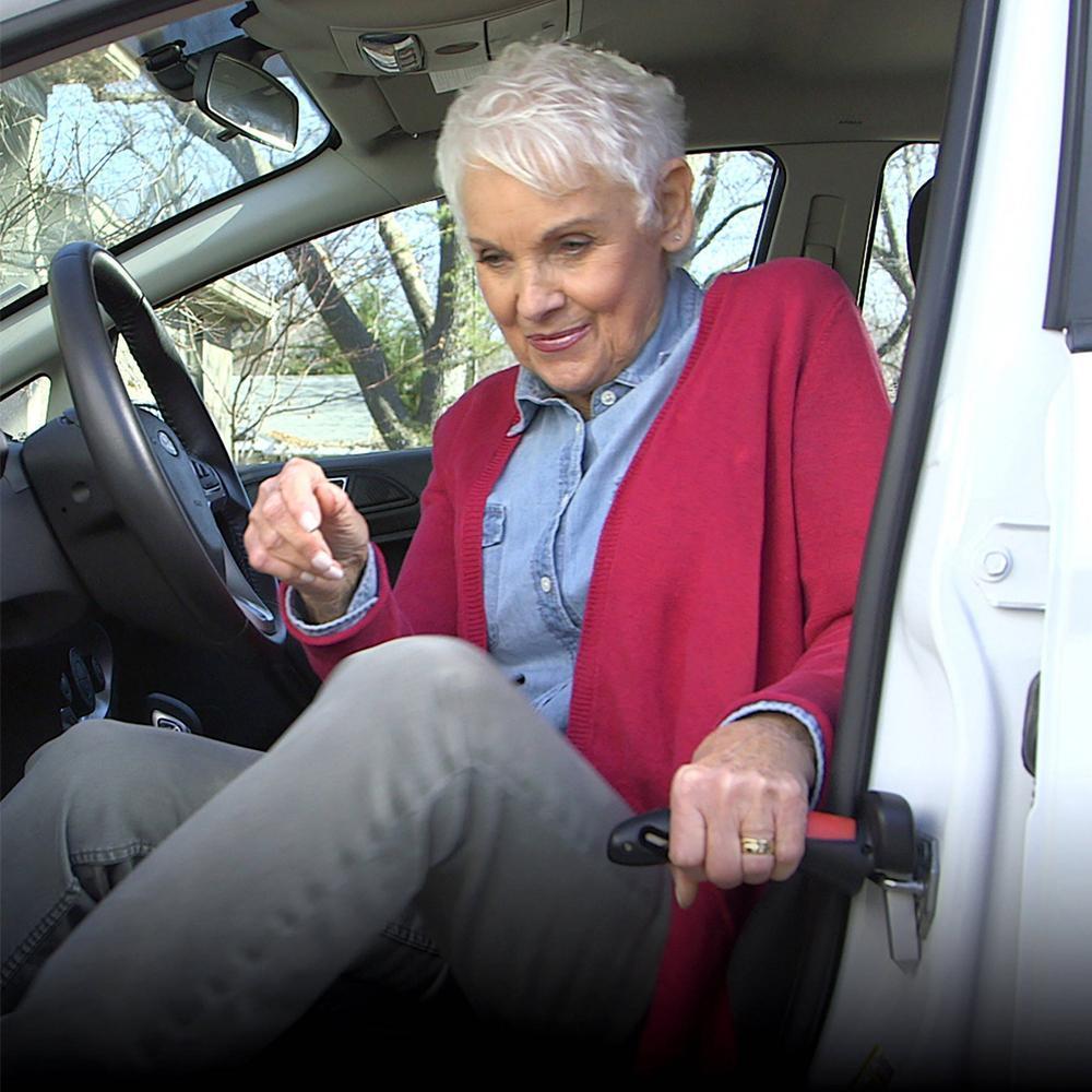 "Multifunktionell bilnödhammare med bältesskärare & LED-ljus, kompakt design, aluminium, säkerhet för bilresor."