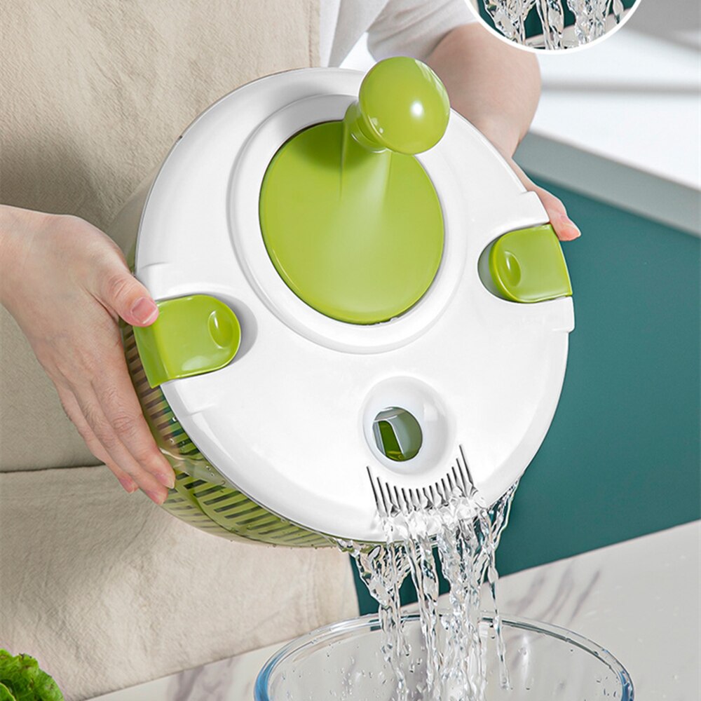 "Multifunktionell grönsaksspinnare, BPA-fri, 5L kapacitet, elegant design, i plast, perfekt för sallad och köksanvändning."