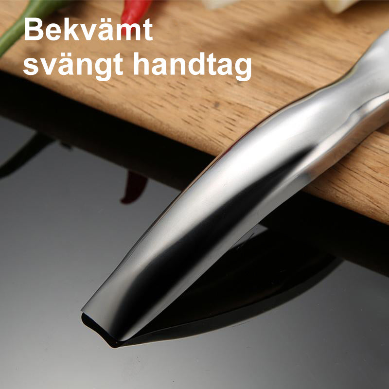"Multifunktionell kökskniv i glänsande rostfritt stål med ergonomiskt svart handtag, perfekt för daglig användning."