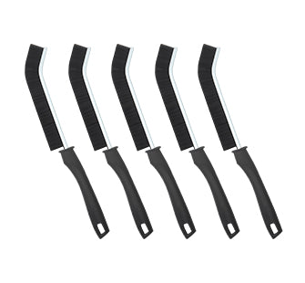 Multifunktionell rengöringsborste med robusta borst och ergonomiskt handtag för svåråtkomliga ytor; perfekt för hem och bil.