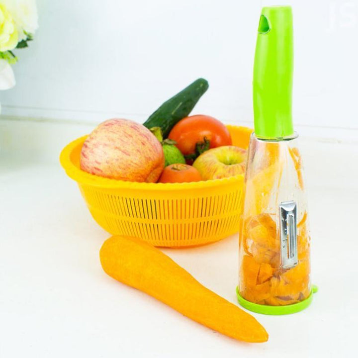 "Multifunktionell skalare i rostfritt stål, eleganta linjer och ergonomiskt handtag, perfekt för frukt och grönsaker."
