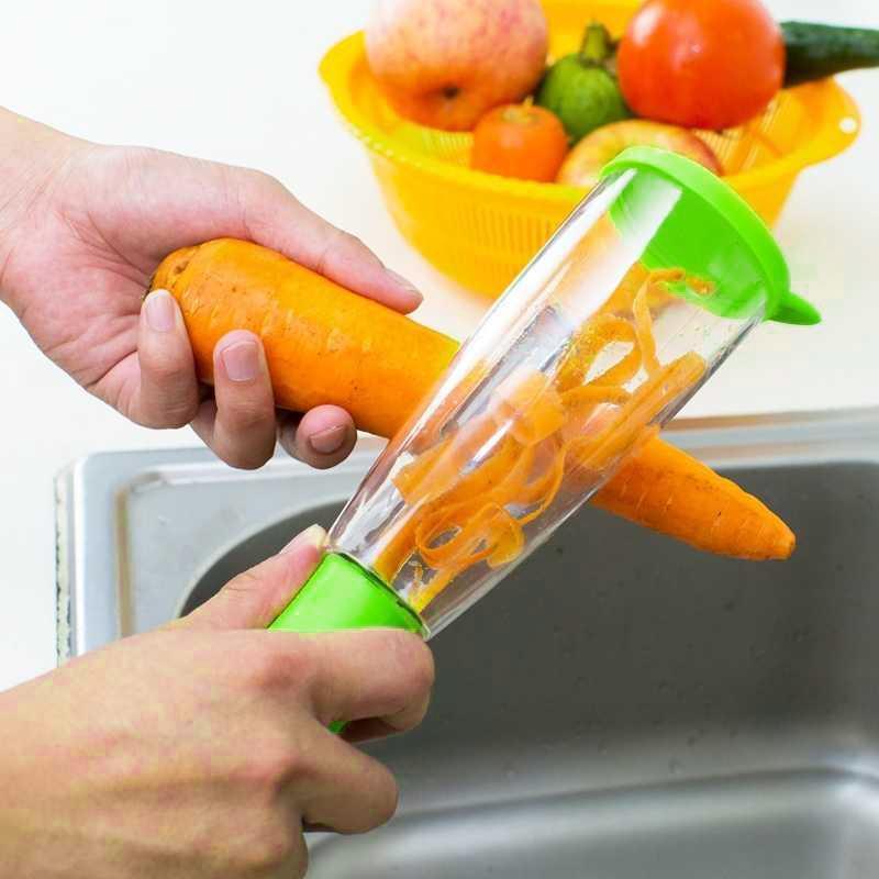 "Multifunktionell skalare i rostfritt stål, eleganta linjer och ergonomiskt handtag, perfekt för frukt och grönsaker."