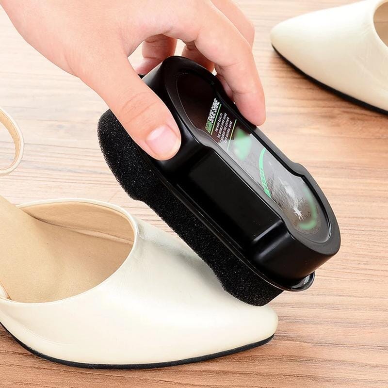 "Multifunktionell skoputs svamp för skovård, svart och vit, kompakt för enkel rengöring av läder, perfekt för resor."