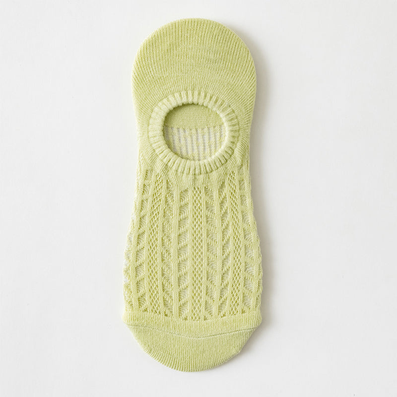 "Osynliga damstrumpor med ihålig meshdesign; lätt tyg, strechigt; finns i flera färger för alla tillfällen."