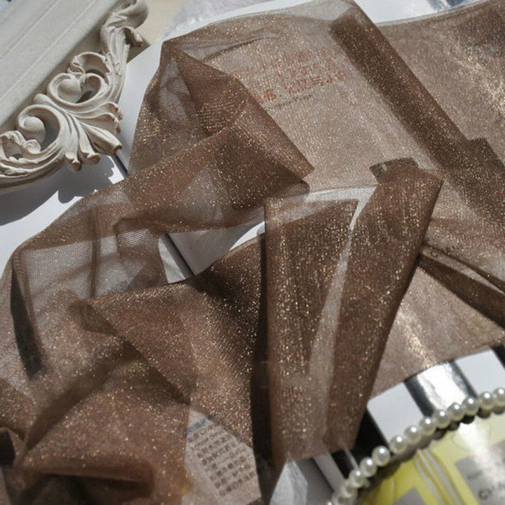 "Pärlemorfärgade sidenstrumpor, skimrande silkesdesign, eleganta och trendiga, sexig glans, för kvinnor, accessoar"