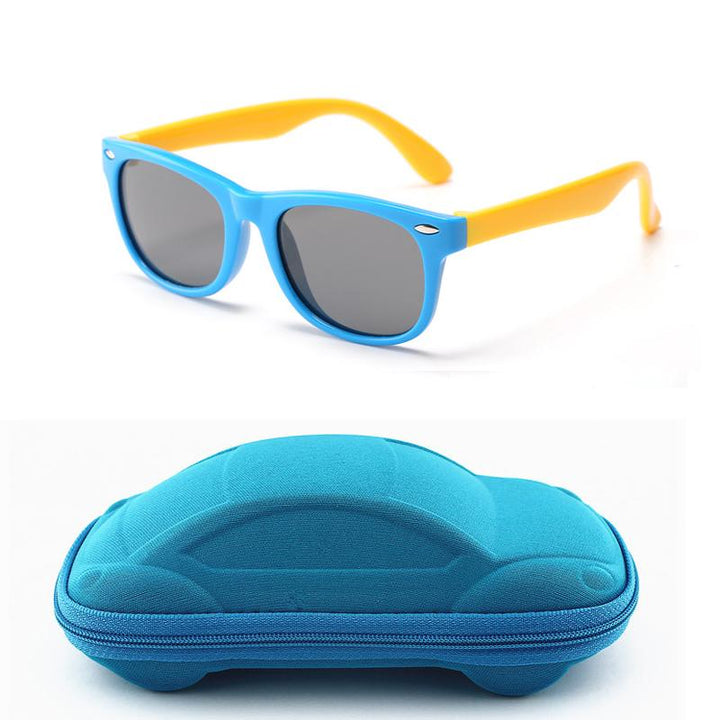 "Polariserade barnsolglasögon UV400, okrossbara ramar, flera färger, säkerhet och komfort, perfekta för lek utomhus."