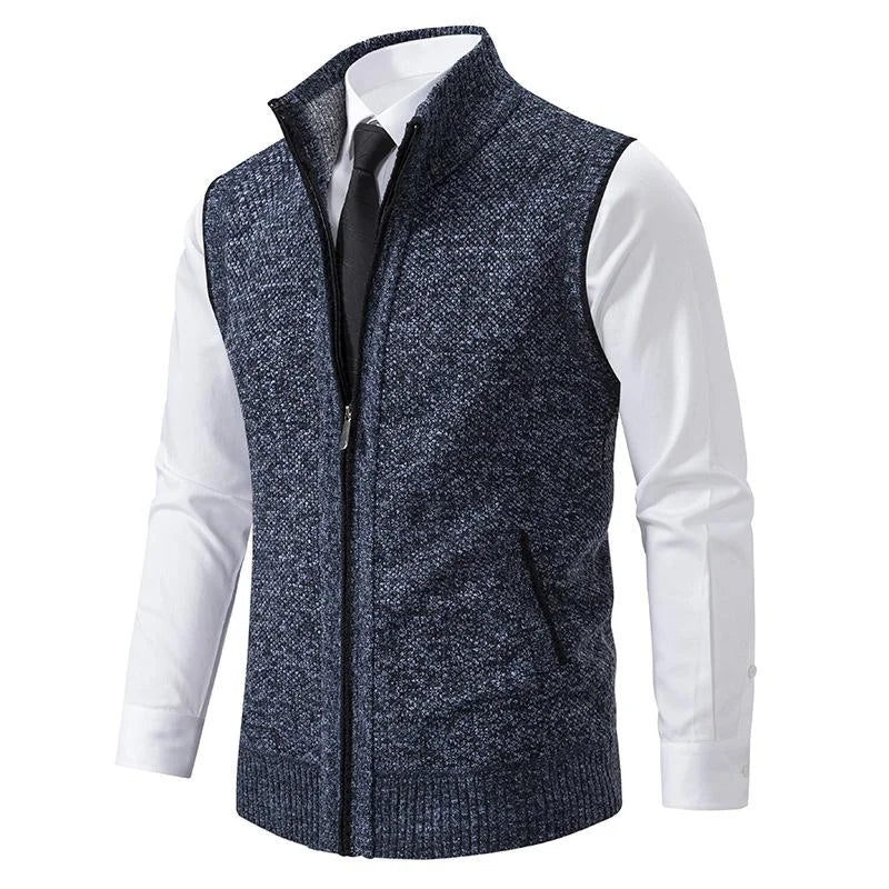 "Premium ärmlös fleeceväst, mjuk och elegant design, perfekt för rörelsefrihet och värme i sport och vardag."