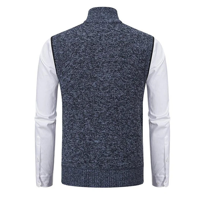 "Premium ärmlös fleeceväst, mjuk och elegant design, perfekt för rörelsefrihet och värme i sport och vardag."