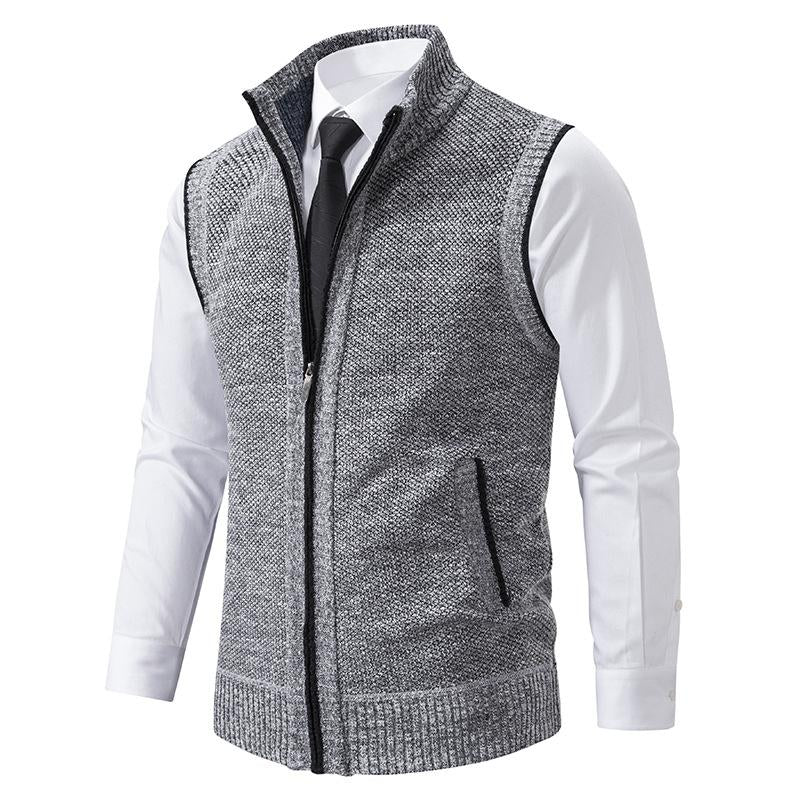 "Premium ärmlös fleeceväst, mjuk och elegant design, perfekt för rörelsefrihet och värme i sport och vardag."