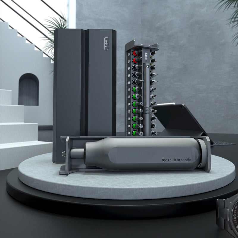 "Professionell precisionsskruvmejselsats med anti-halkdesign, fyrkantig och åttkantig, för säkert grepp och precision."