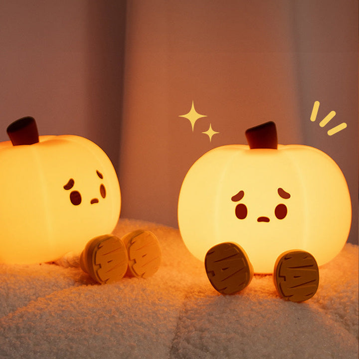 Pumpaformad silikonlampa för Halloween, nattbelysning. Mjuk klämvänlig design för barn och vuxna. Justerbar ljusstyrka.