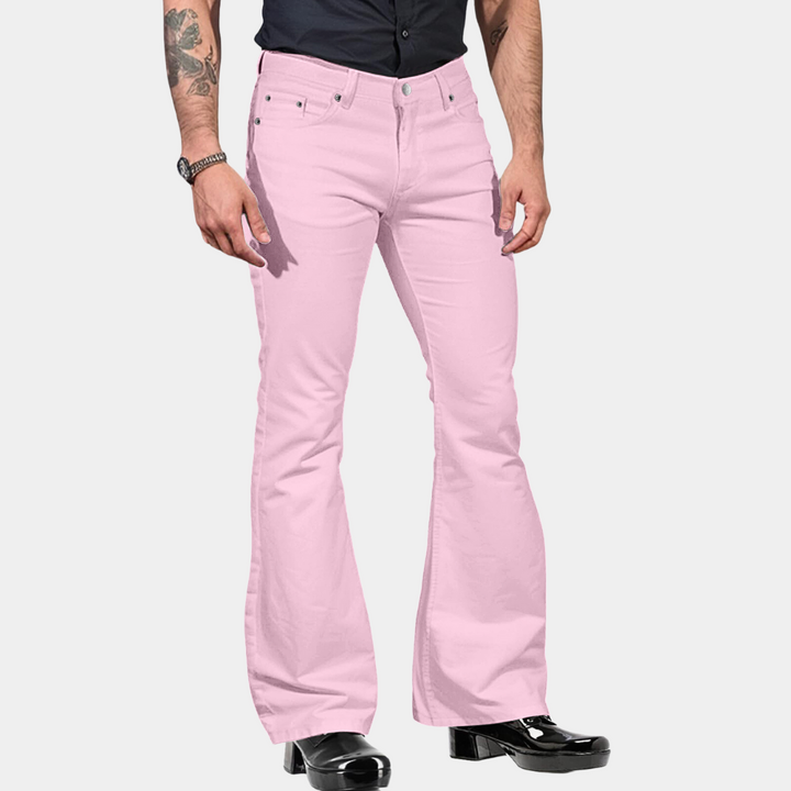 "Retro herr flare byxor i klassisk passform med utsvängda ben, visar elegans och stil för en djärv look."