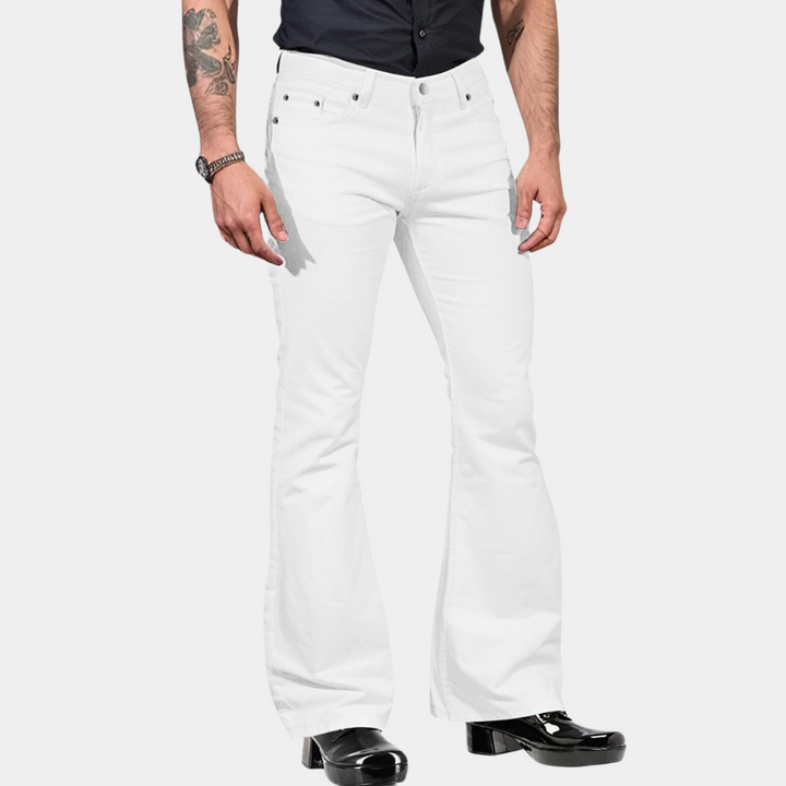 "Retro herr flare byxor i klassisk passform med utsvängda ben, visar elegans och stil för en djärv look."