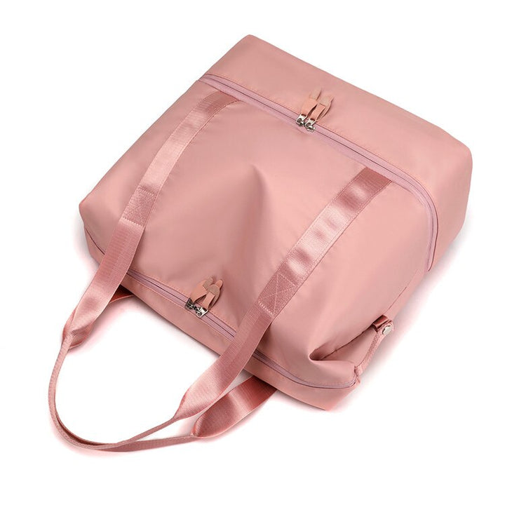 Unisex Catalina Deluxe väska i svart, idealisk för gymmet med sin vattentäta konstruktion.