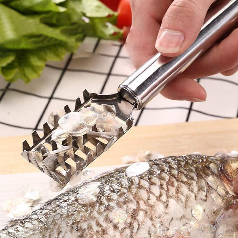 "Rostfri fiskfjällhyvel med ergonomisk design, tandad skrapa, hållbart stål, lätt att rengöra, för effektiv fiskrensning."
