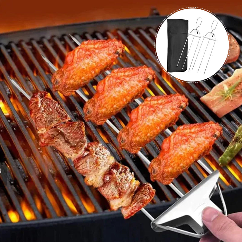 "Rostfritt stål grillspett med tre piggar, mångsidig design för kött och grönsaker. Perfekt för enkel och effektiv grillning.