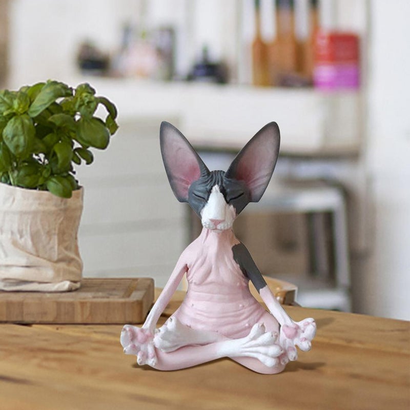 "Sfinx katt yogastaty av syntetiskt harts mediterar i elegant ställning, perfekt för hemdekoration och meditation."