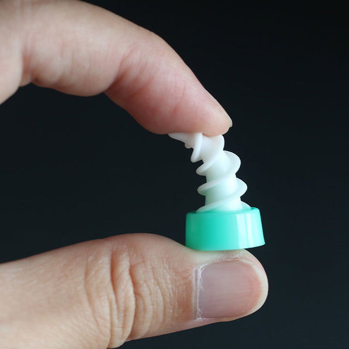 "Silikon öronskredar verktygsset med färgglada tvättbara spetsar, perfekt för öronhygien på resor och hemma."