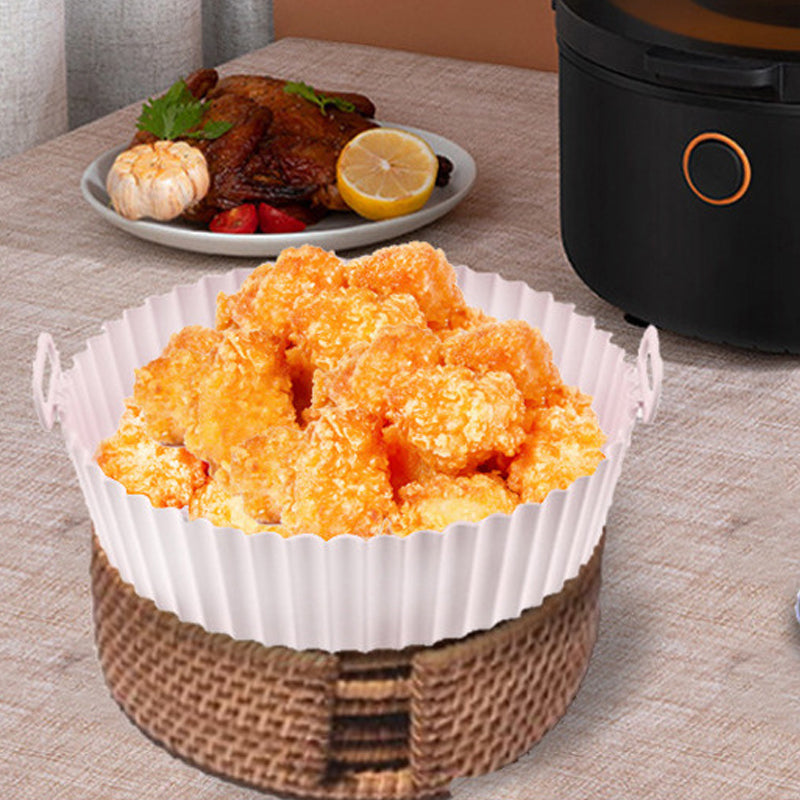 "Silikonbakplåt för Airfryer, återanvändbar, non-stick, flerfärgad. Mått: 20x17,5x5 cm. Perfekt för bekväm matlagning."