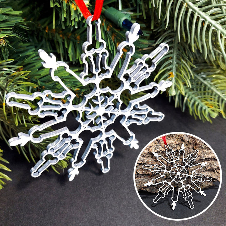 "Silverfärgad juldekoration som elegant snöflingaprydnad, perfekt tillbehör för vintrig heminredning, 10 cm stor."