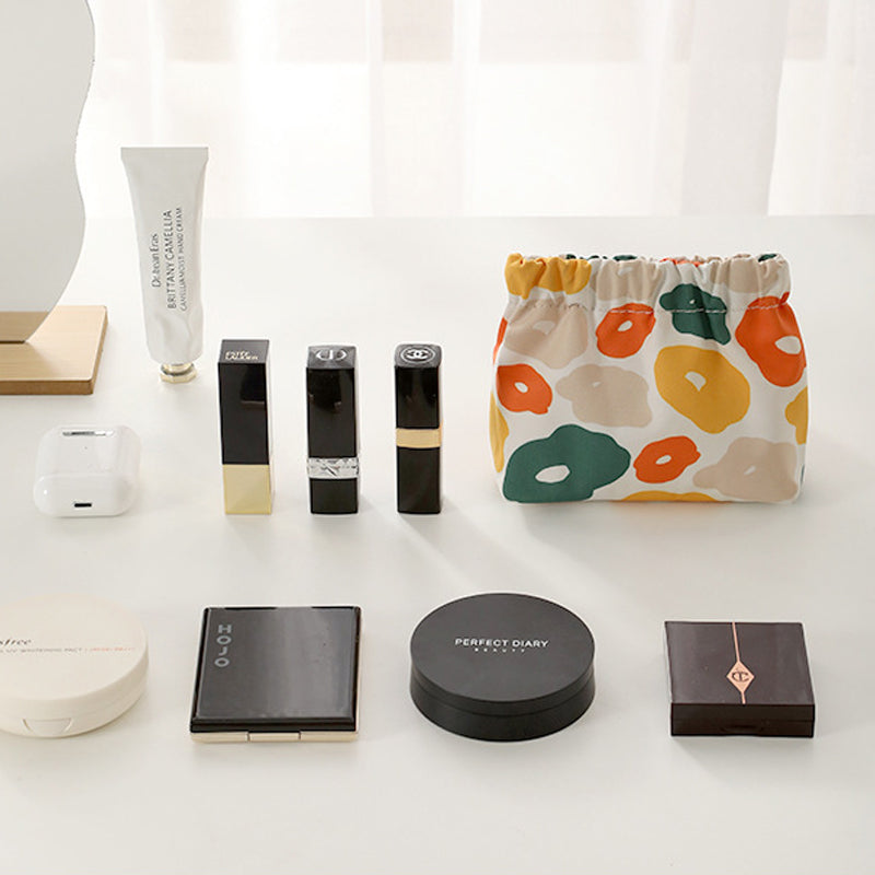 "Söt mini portabel myntväska i canvas med charmiga mönster och färger, perfekt accessoar för kvinnor, 12x5x13 cm."