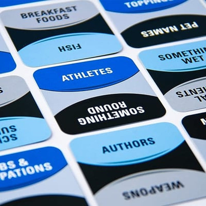 "Spännande Tapple ordspel för familjer, lättspelat och bärbart, med timer och bokstavsblockerande mekanism."