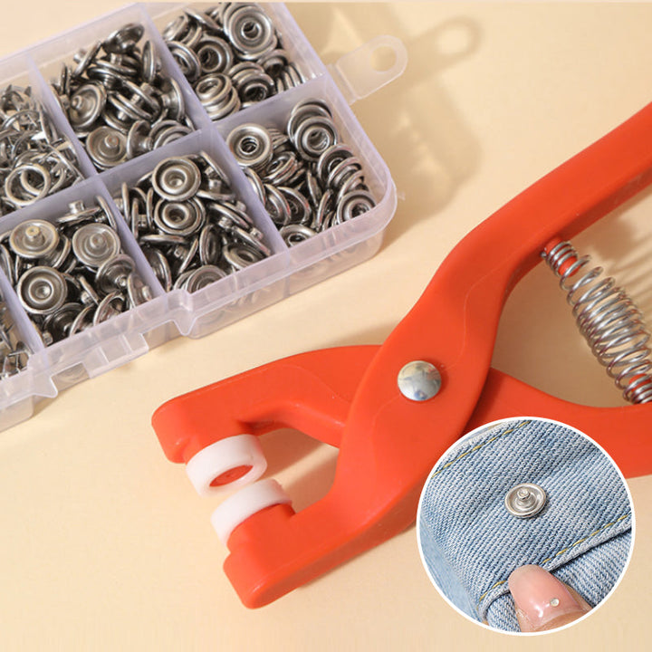 "Stålverktygssats för klospännen, silver, kompakt och hållbar, perfekt för kläder och DIY-projekt i hemmet."