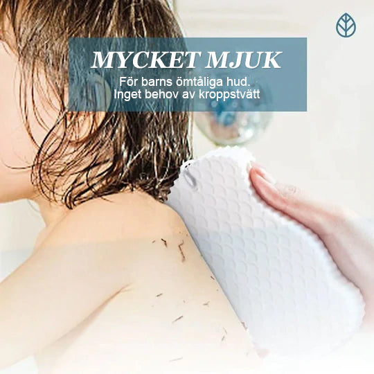 "Supermjuk exfolierande badsvamp i pastellfärger; skonsam rengöring för känslig hud, idealisk för barn och vuxna."