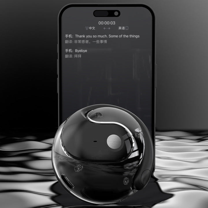 "Svarta trådlösa Bluetooth-öronsnäckor med AI för översättning och klart ljud, perfekt för resor och arbete."